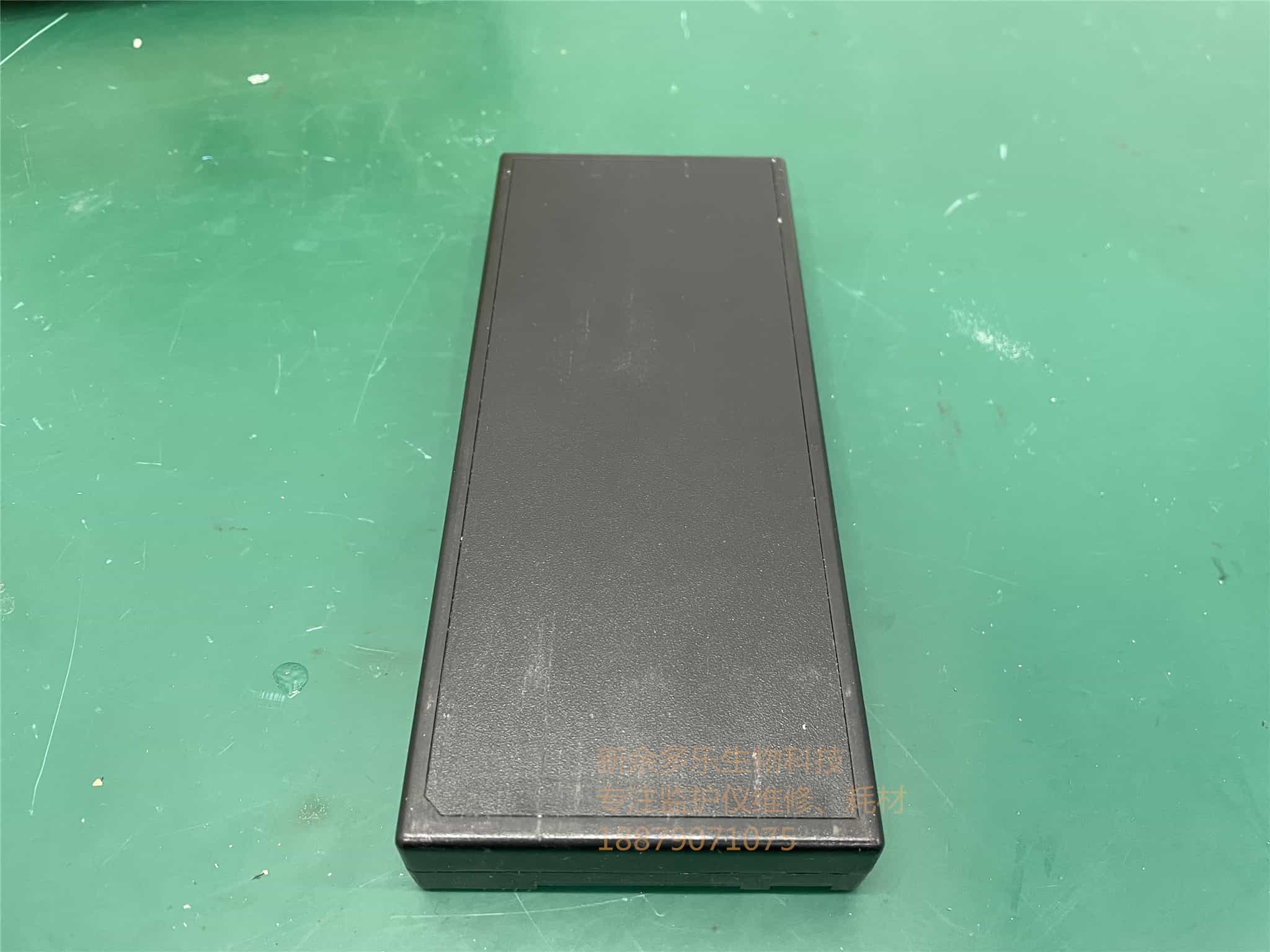 科曼C60監(jiān)護(hù)儀電池型號：JHOTA18650 14.8V 4400mAh  jpg