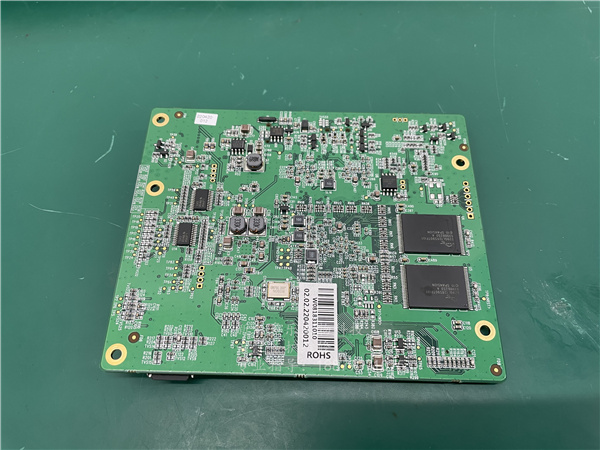 理邦I(lǐng)M70病人監(jiān)護(hù)儀主板01.53 (7).jpg